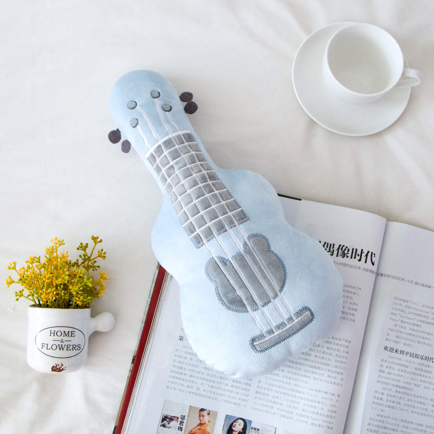 Cat Plushies: Flower Ukulele Guitar Pillow - Ideal Gift for Kids & Girls
