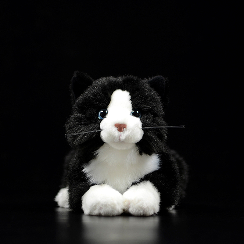 Cat Plushies: Pure White Adorable Toy - Perfect Cat Lovers Gift