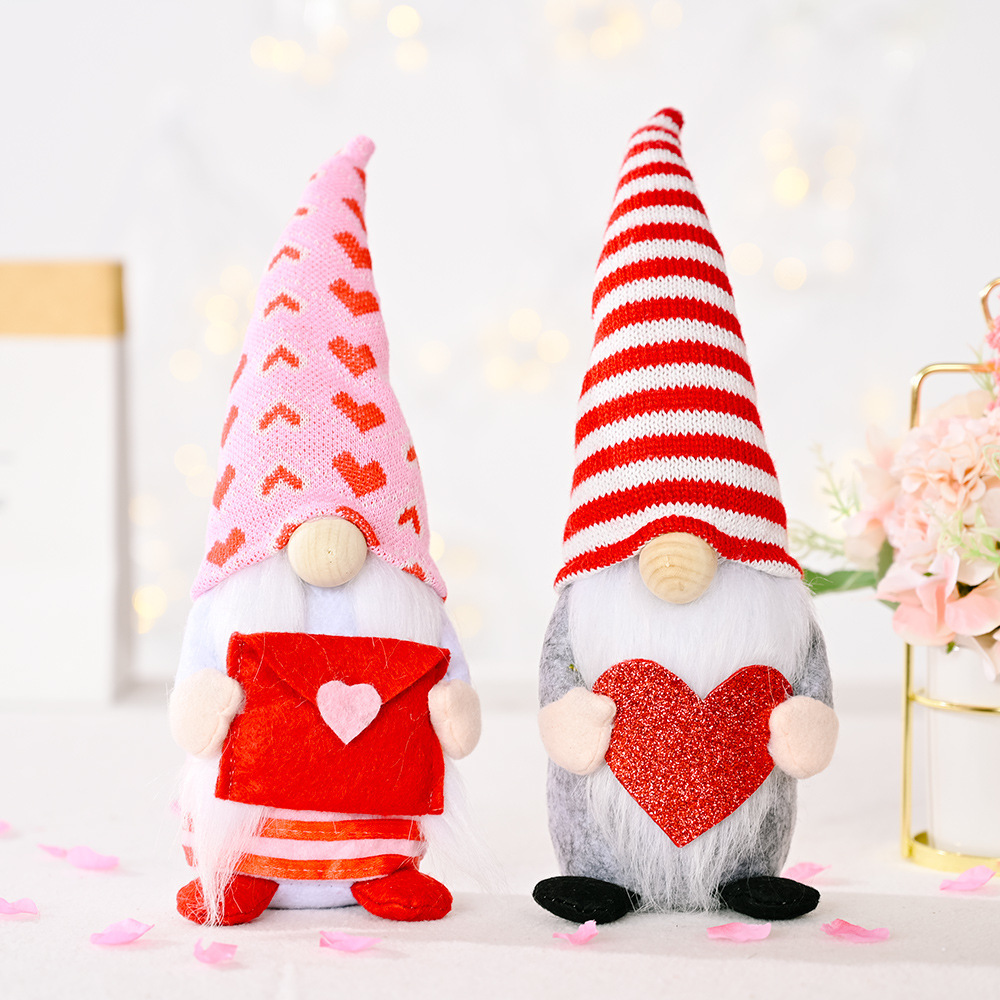 Event Plushies Charming Love Faceless Doll Ornament: Perfect Gift for Valentine's & Mother's Day
