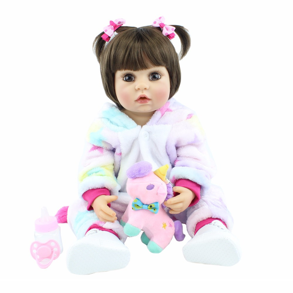 Size And Type Water-Friendly 55cm Reborn Baby Doll with Realistic Plastic Body