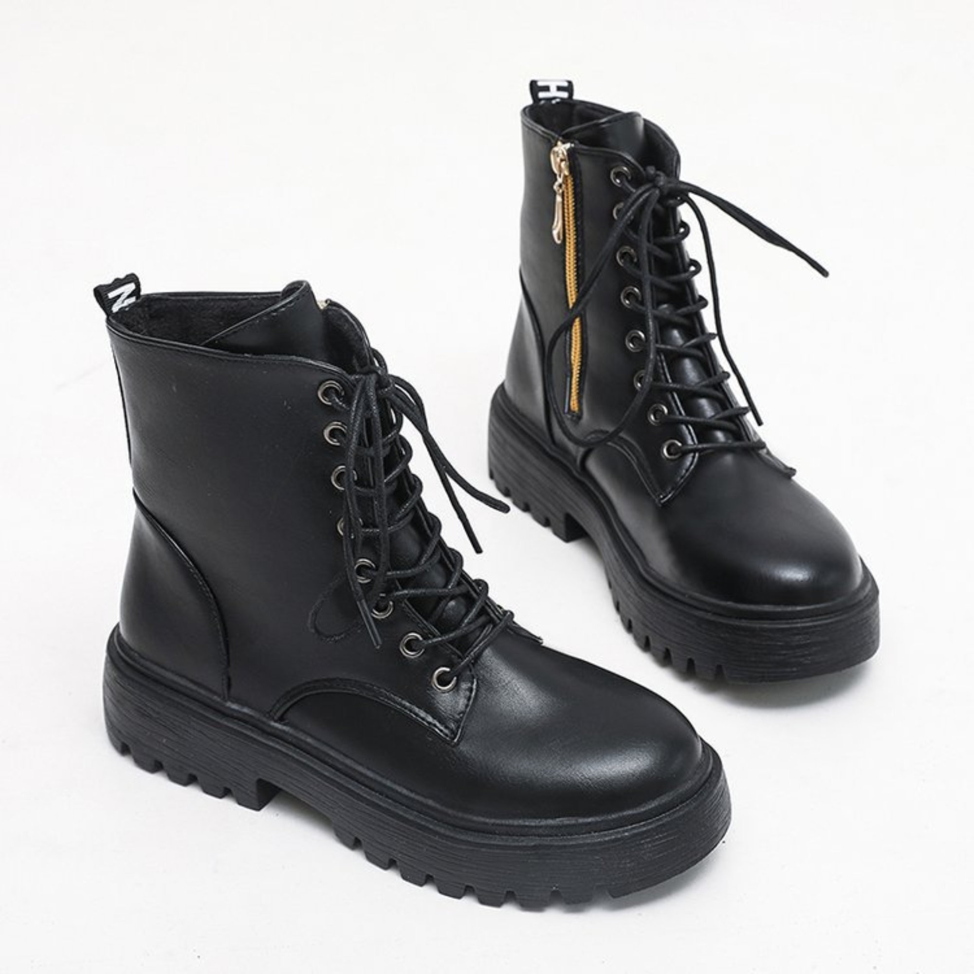 Black Leather Combat Boots Women's Lace-up Platform Shoes