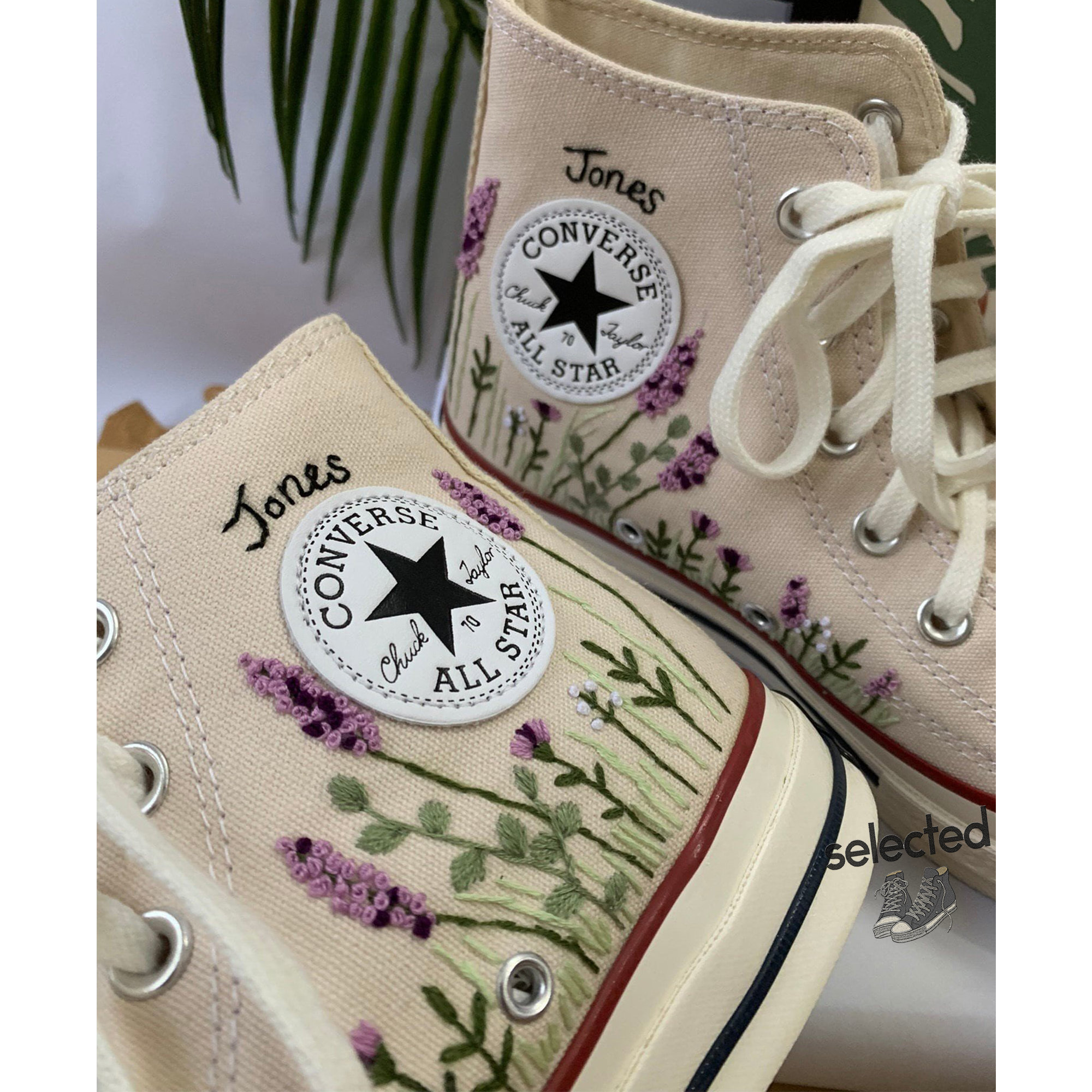 Custom Name Flower Embroidered Converse - Y2K Clothing