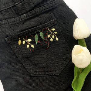 Embroidered Jeans Shorts with Pink Flower Design