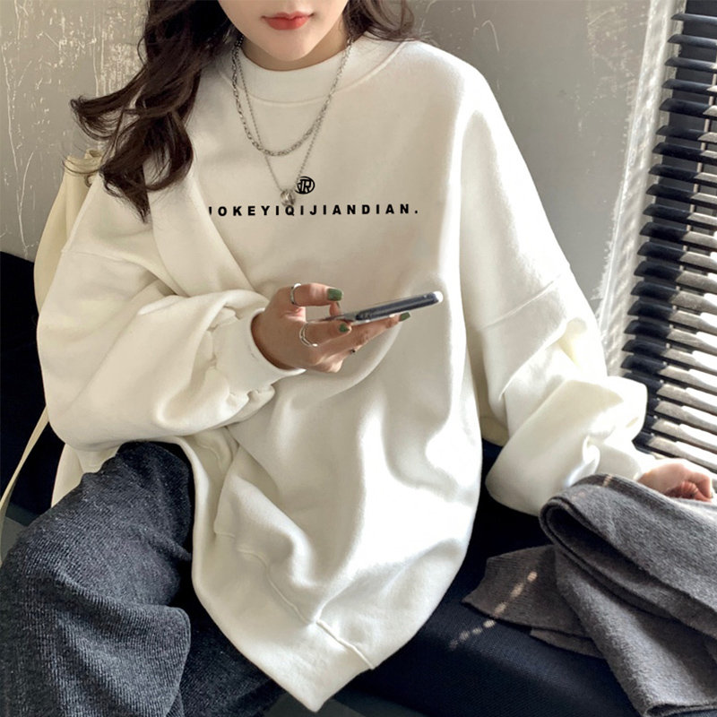 Embroidered Mama Crewneck Sweatshirt - Y2K Clothing