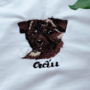 Hand-Embroidered Y2K T-shirt with Cute Bear Design