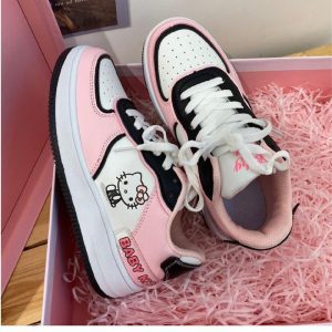 Hello Kitty Women's Kawaii Schoolgirl Graffiti Shoes