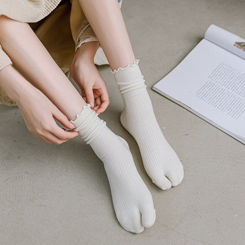 Japanese Style Split-Toe Tabi Summer Thin Cotton Ankle Socks