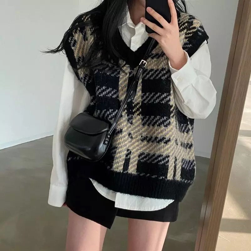 Korean Style Plaid Sweater Vest for Winter