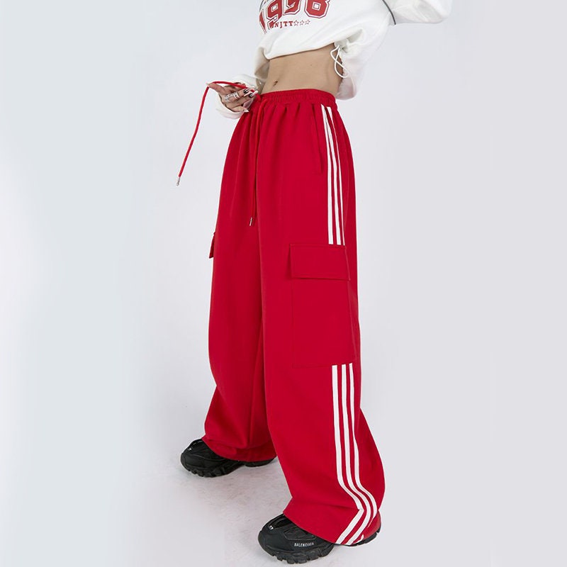 Red Cargo Pants - American Style, Baggy Fit