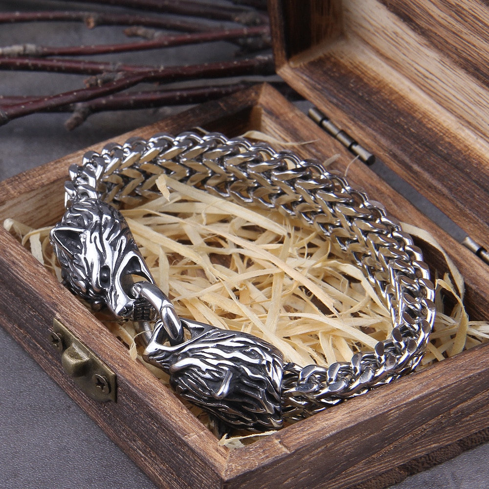 Viking Wolf Chain Bracelet - Y2K Fashion Accessory