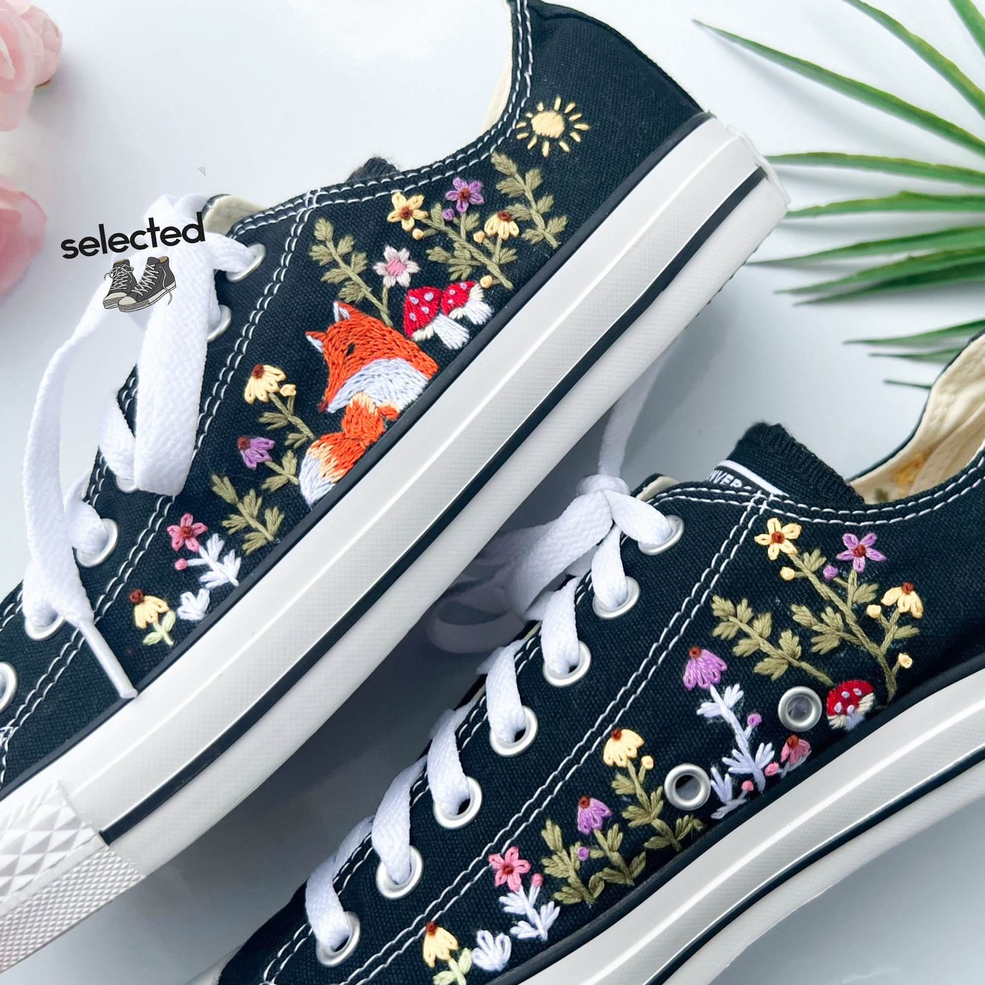 Vintage Fox Floral Embroidered Chuck Taylor 70 Converse Sneakers