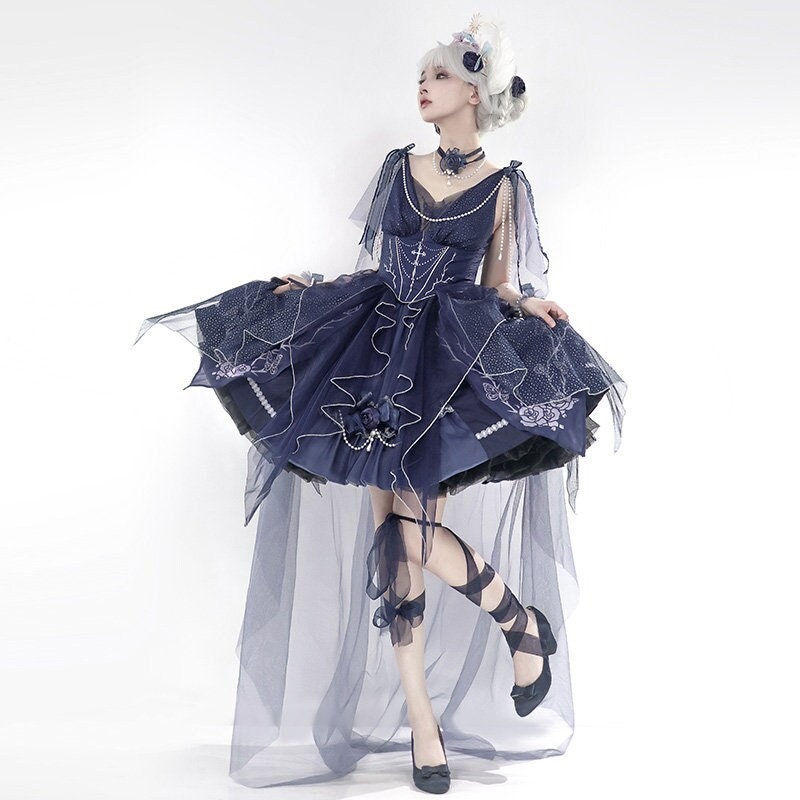 Vintage Gothic Lolita Dress - Classic Charm with a Dark and Mysterious Twist
