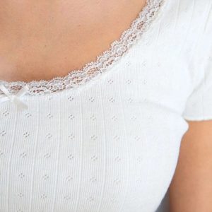 White Lace Stretchy Bow Short Sleeve Top