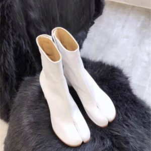 Y2K Chunky Round Heel Tabi Split Toe Boots