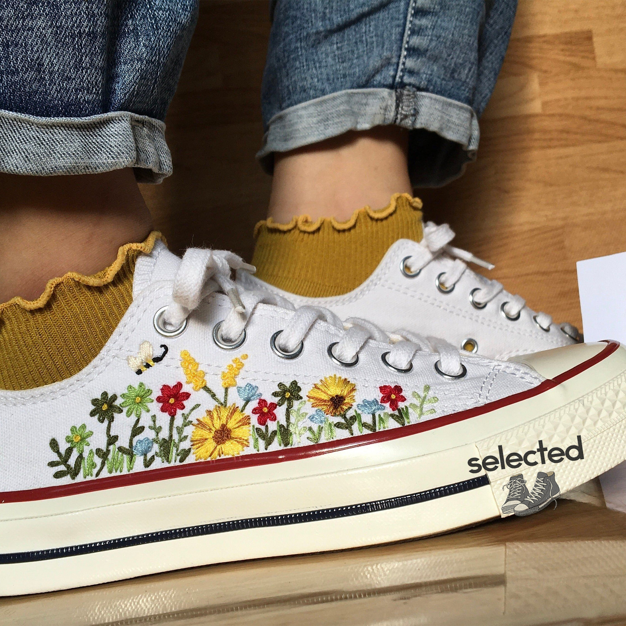 Y2K Clothing: Chuck Taylor 1970s Embroidered Low Tops