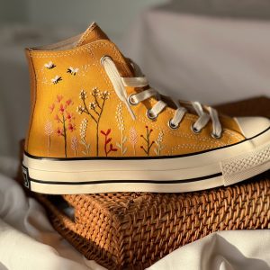 Y2K Embroidered Converse - Floral Design