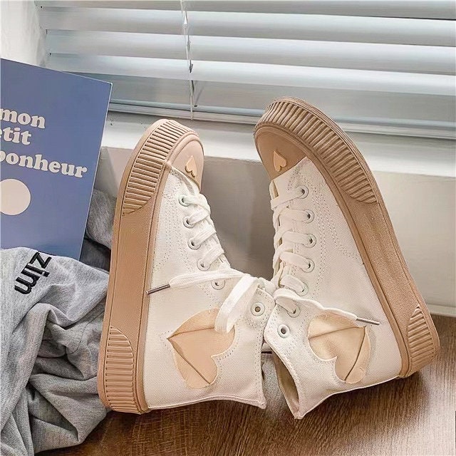 Y2K Heart Pattern Lace Up Sneakers - Unisex High Top Platform Shoes