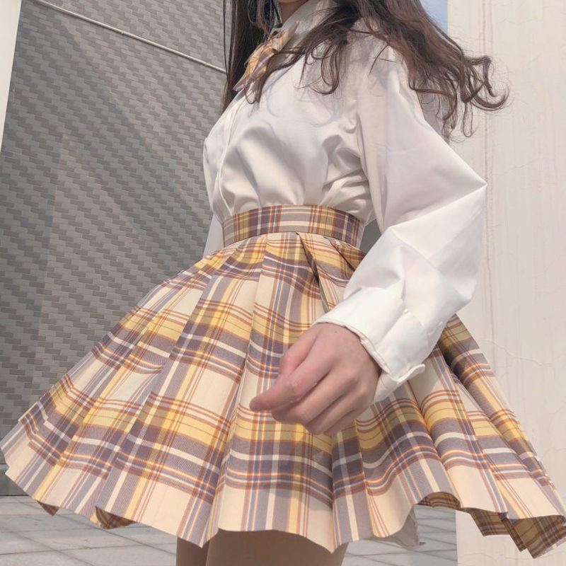 Yellow Kawaii Pleated Skirt - Y2K Fashion Essential